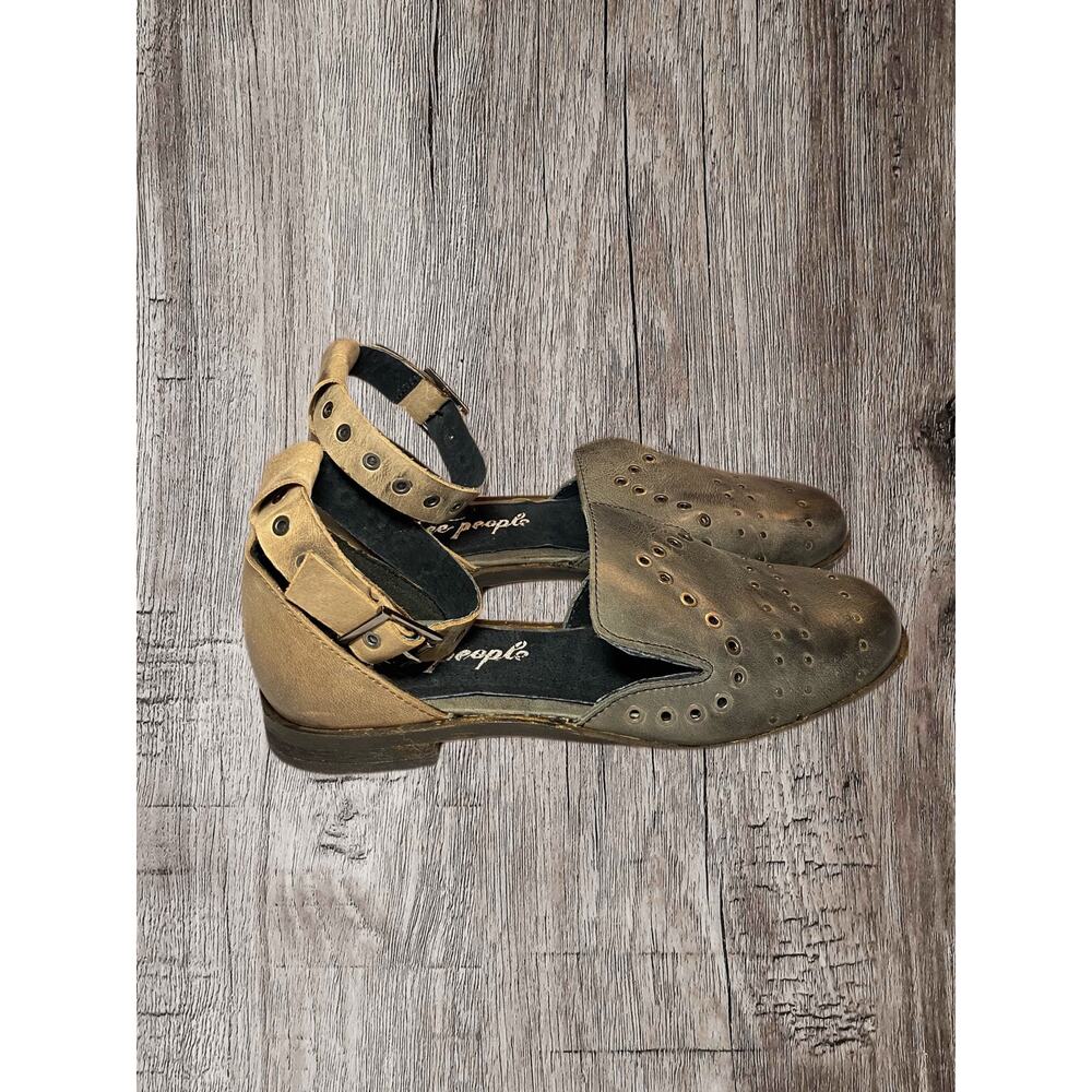 Free People women’s shoes‎